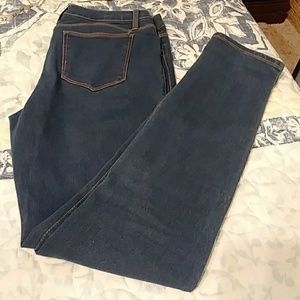 No Boundaries Low Rise Stretch Skinny Jeans